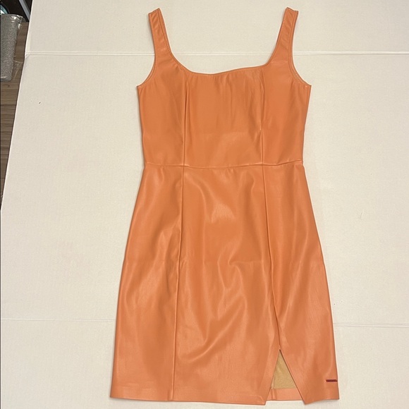 n:PHILANTHROPY NUEVO VEGAN LEATHER MINI DRESS IN CAMEL SIZE M - Picture 6 of 16